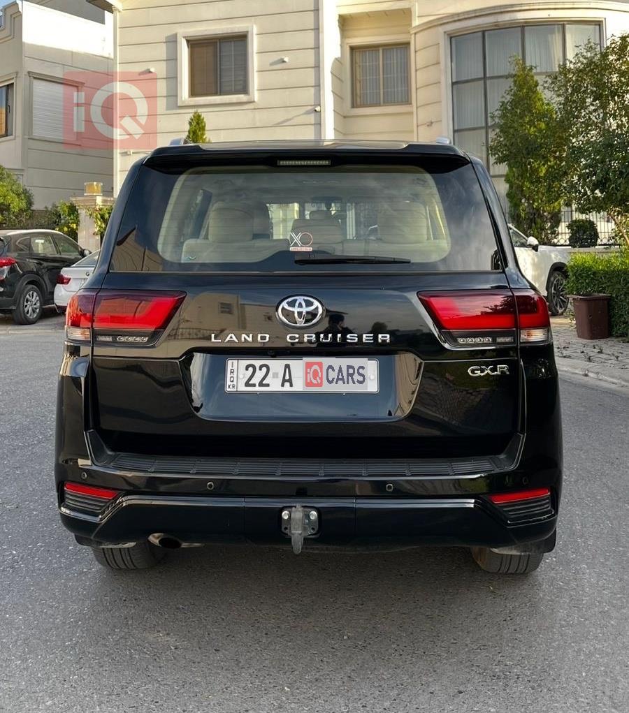 تويوتا لاندكروزر